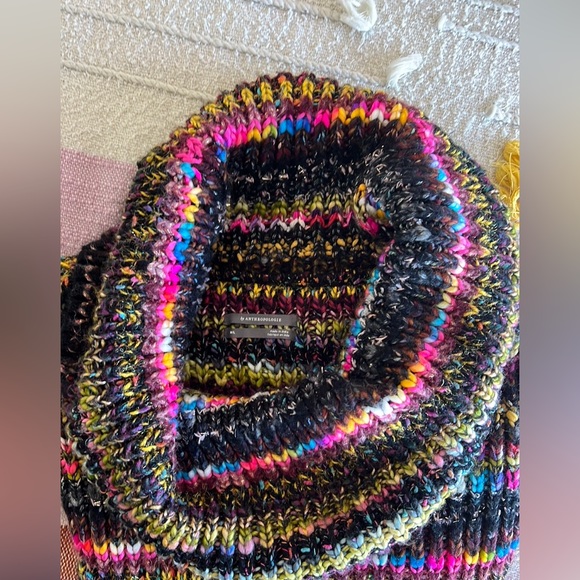 ANTHROPOLOGIE warm turtleneck SWEATER/PONCHO with 2 arm holes. It is a size M/L - Picture 7 of 8